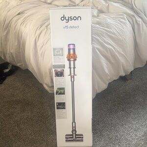 Brand New Dyson V15 Detect – Factory Sealed – Never Opened